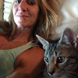 Meet your Posher, Michele